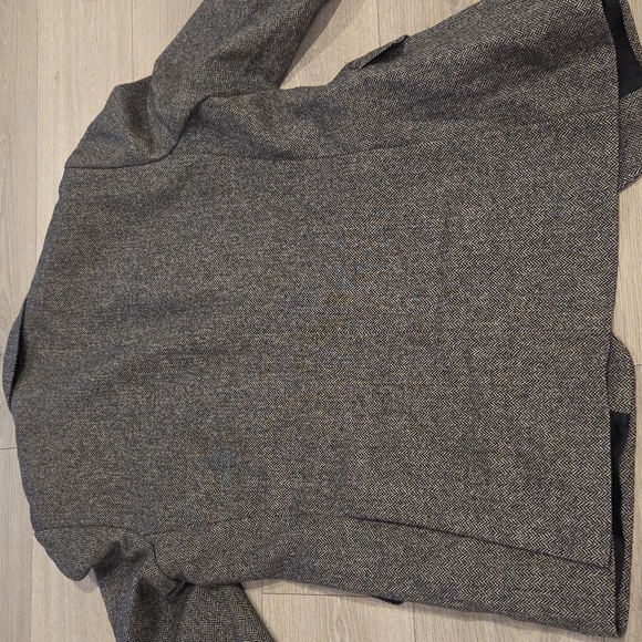 Burberry Wool Blend Jacket - Picture 7 of 9